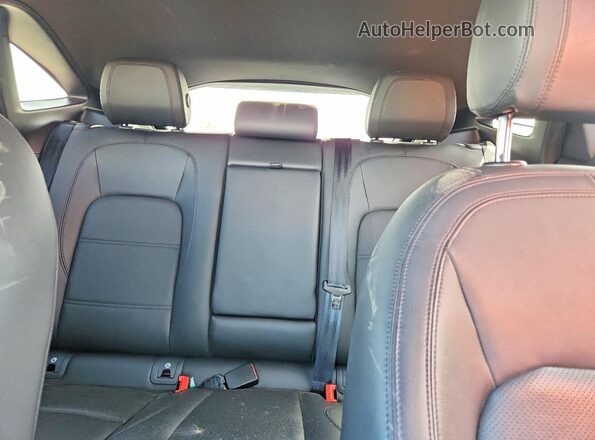 SADFP2FX1N1031074 2022 JAGUAR E-PACE Red Rear seats view