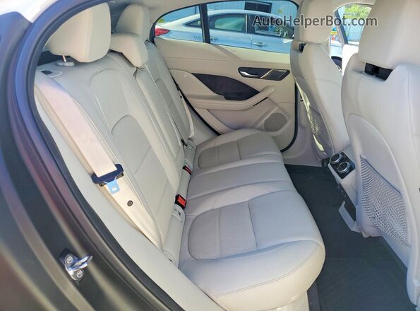 SADHB2S15L1F80317 2020 JAGUAR I-PACE White Widok wnętrza z tyłu