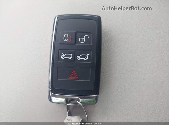 SADHC2S17K1F76426 2019 JAGUAR I-PACE White Vista del salpicadero