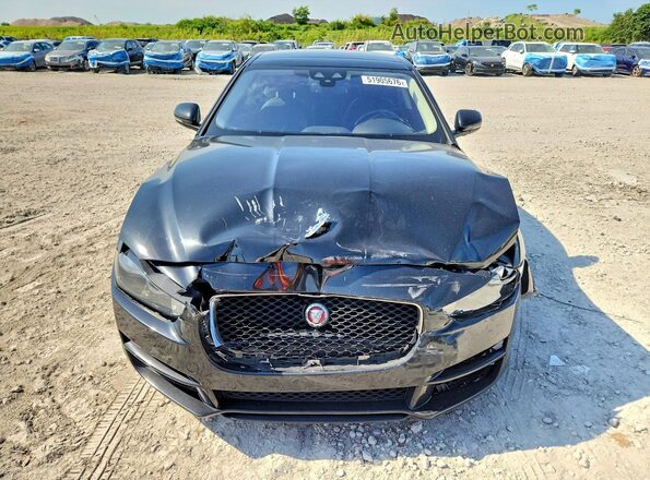 SAJAD4BG4HA975487 2017 JAGUAR XF Черный Вид спереди