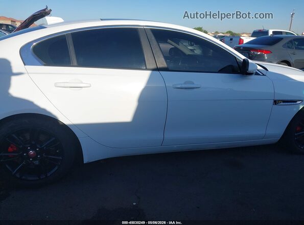 SAJAD4BGXHA965658 2017 JAGUAR XF White Vista interior de 360 grados
