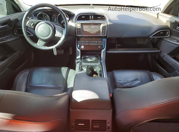 SAJAE4BN8HA968439 2017 JAGUAR XF Black წინა პანელის ხედი