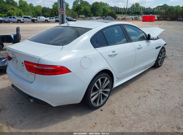 SAJAF4GX5JCP37659 2018 JAGUAR XF White Rear right