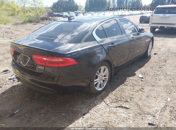 SAJAJ4BN8HA952589 2017 JAGUAR XF Black Tył prawy