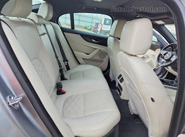 SAJAP4FX4LCP58567 2020 JAGUAR XF Gray Rear seats view