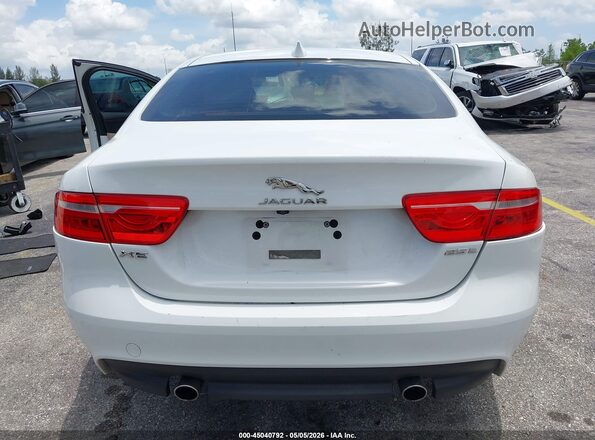 SAJAR4BG4HA962174 2017 JAGUAR XF White 