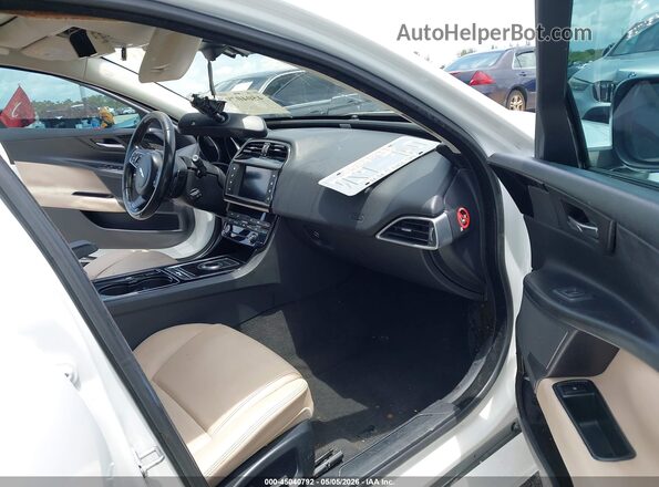 SAJAR4BG4HA962174 2017 JAGUAR XF White 