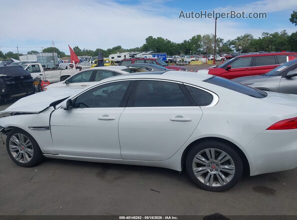 SAJBD4BV2HCY34800 2017 JAGUAR XF White 