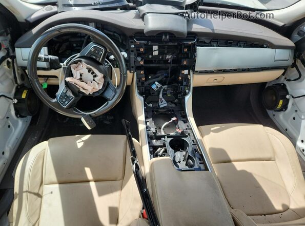 SAJBD4BV3GCY22394 2016 JAGUAR XF White 