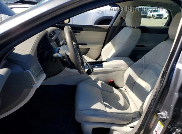 SAJBD4BV3HCY29881 2017 JAGUAR XF Gray წინა სალონის ხედი