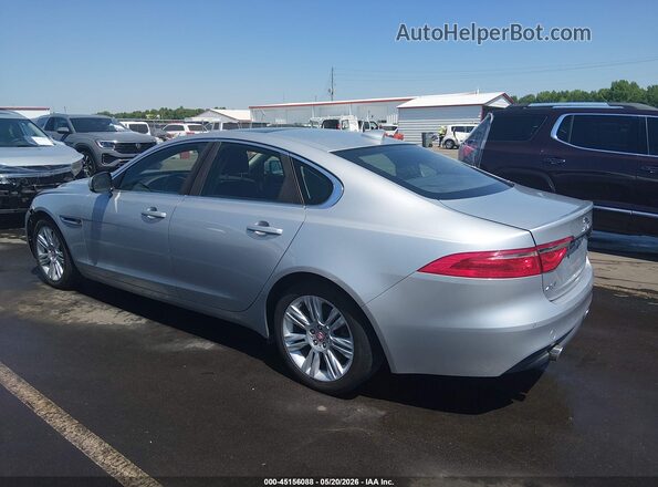 SAJBD4BV4GCY07483 2016 JAGUAR XF Silver 