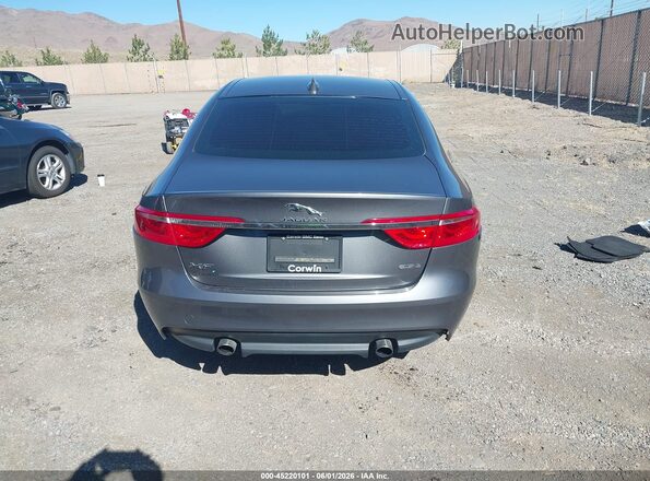 SAJBD4FX6JCY59362 2018 JAGUAR XF Gray 