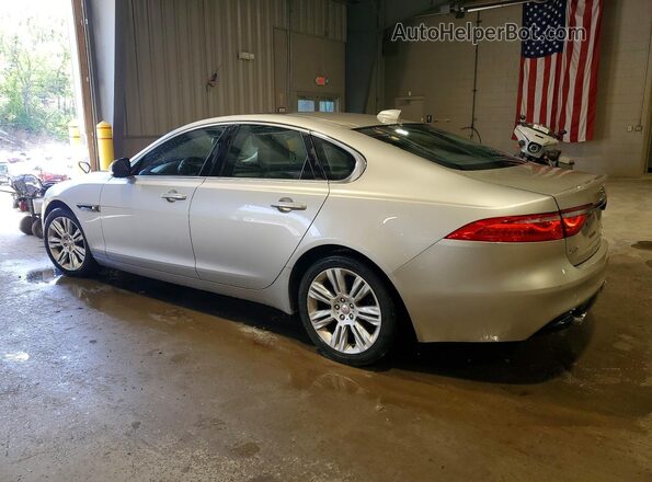 SAJBJ4BV5GCY16735 2016 JAGUAR XF Silver Trasero izquierdo