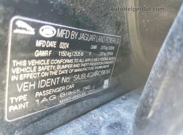 SAJBL4GX4RCY96164 2024 JAGUAR XF Black Vista del compartimento del motor
