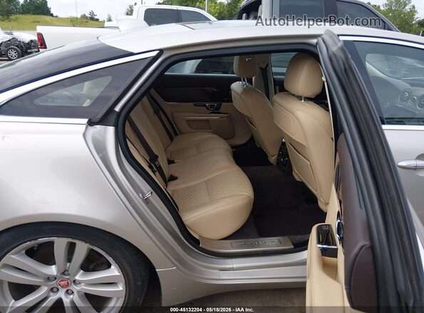 SAJWA2G75G8V93258 2016 JAGUAR XJ Gray VIN კოდის სტიკერის ხედი