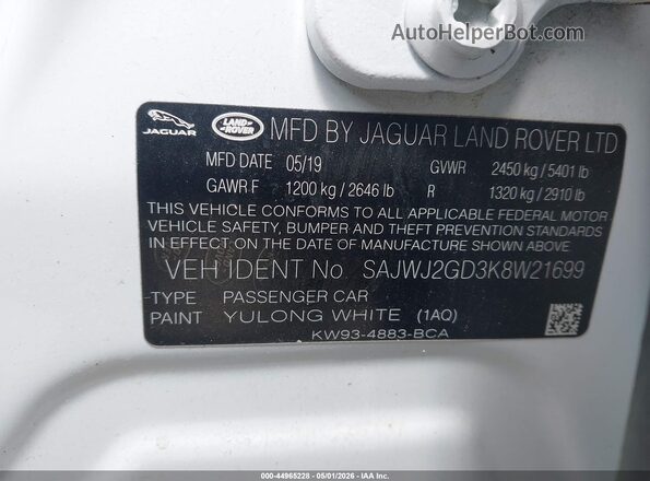 SAJWJ2GD3K8W21699 2019 JAGUAR XJ White Vista del compartimento del motor