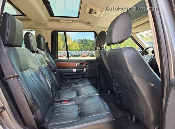 SALAG2V62GA793422 2016 LAND ROVER LR4 Gray Vista interior trasera