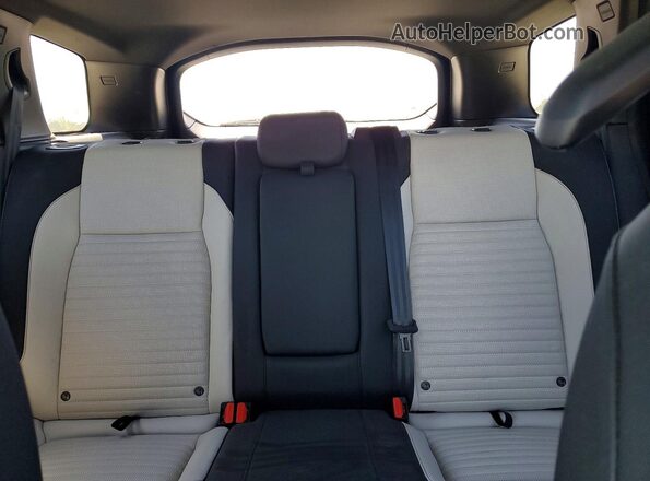 SALCL2FX2SH360467 2025 LAND ROVER DISCOVERY Black Rear seats view
