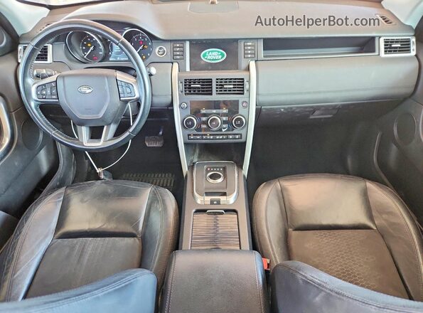 SALCP2BG2HH671271 2017 LAND ROVER DISCOVERY Черный Вид панели приборов