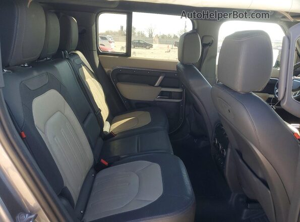 SALE2ERU6N2089516 2022 LAND ROVER DEFENDER Silver Vista interior trasera