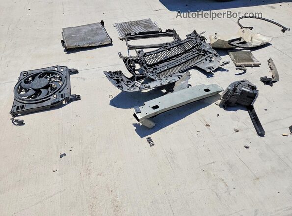 SALE37RUXN2087471 2022 LAND ROVER DEFENDER Green Widok naklejki z numerem VIN