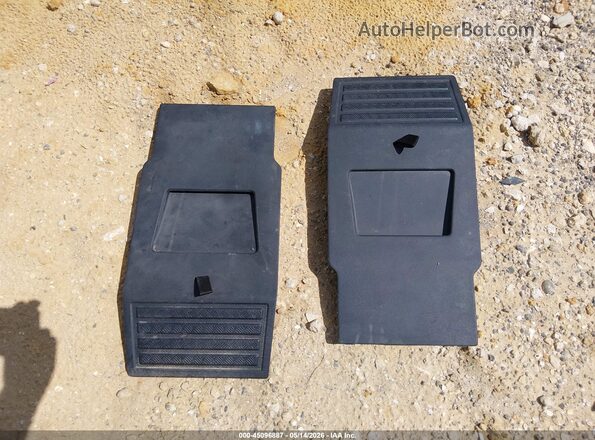 SALE9EEUXL2029995 2020 LAND ROVER DEFENDER Green ხელსაწყოთა პანელის ხედი