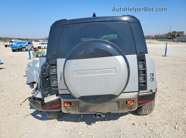 SALEX7EU2R2264157 2024 LAND ROVER DEFENDER Серебряный Вид сзади