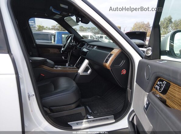 SALGS2SV3JA515690 2018 LAND ROVER RANGE ROVER White Widok wnętrza z przodu
