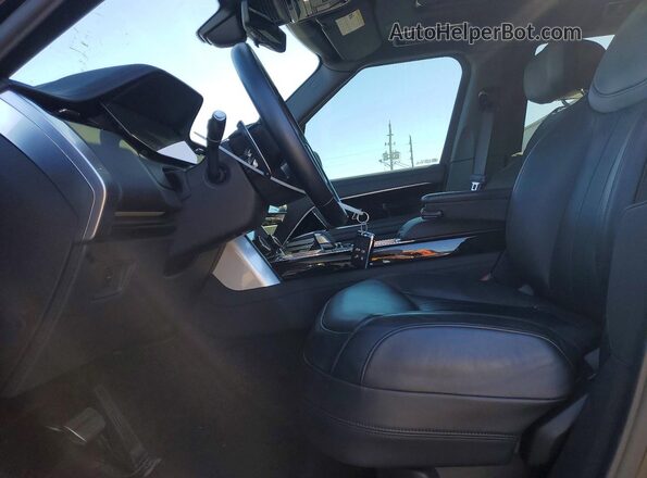 SALK19E75PA012819 2023 LAND ROVER RANGE Black Vista interior delantera