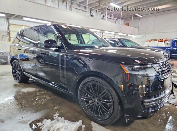 SALKPBE95RA245139 2024 LAND ROVER RANGE Черный Передняя правая четверть
