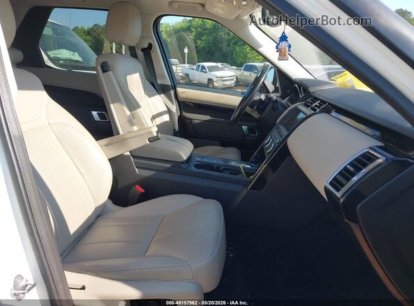 SALRG2RK7JA077455 2018 LAND ROVER DISCOVERY White წინა სალონის ხედი