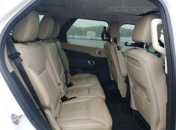 SALRG2RV8JA072419 2018 LAND ROVER DISCOVERY White Vista interior trasera