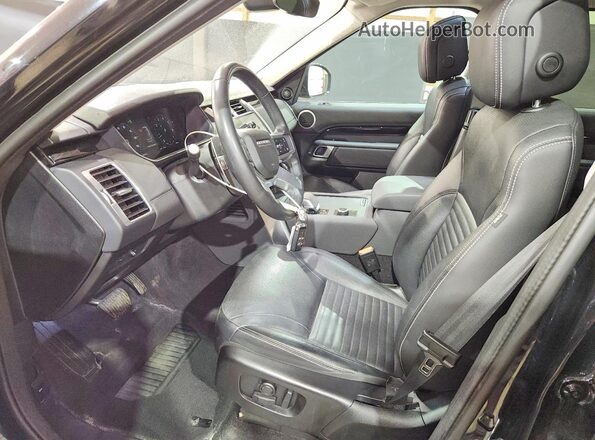 SALRJ2EX9R2490258 2024 LAND ROVER DISCOVERY Black Front interior view