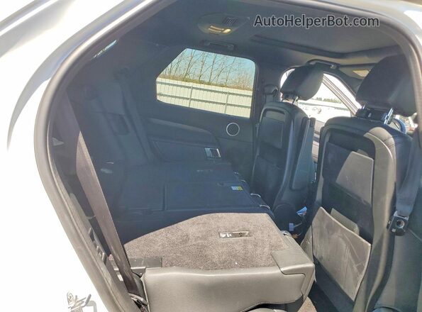 SALRR2RV1K2401550 2019 LAND ROVER DISCOVERY White Widok tylnych siedzeń