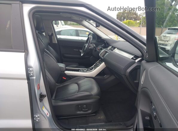 SALVP2BG0GH136477 2016 LAND ROVER RANGE ROVER EVOQUE Silver Widok wnętrza z przodu