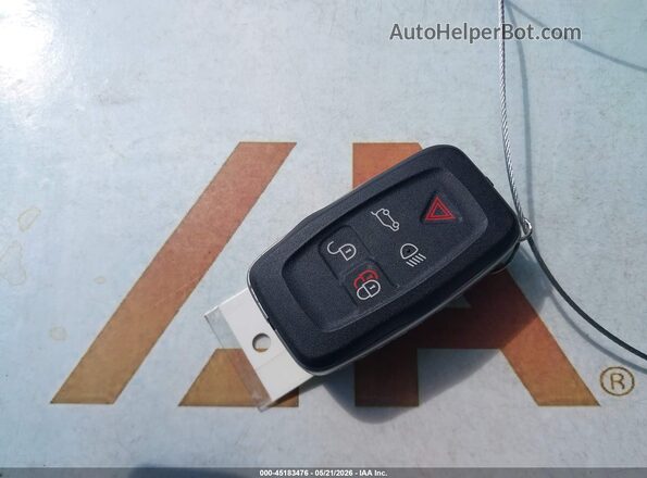SALYB2EX2LA270479 2020 LAND ROVER RANGE ROVER VELAR White Widok deski rozdzielczej