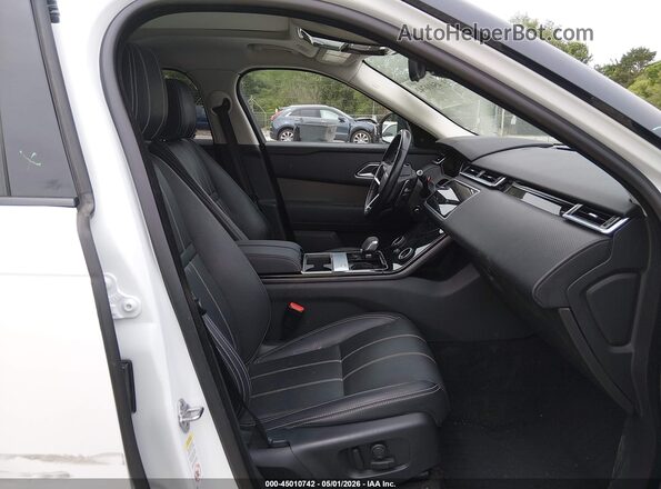 SALYJ2EX2NA331531 2022 LAND ROVER RANGE ROVER VELAR Белый Вид салона спереди