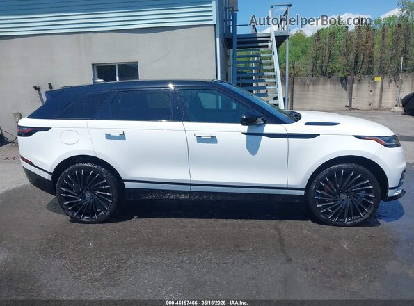 SALYT2EXXNA342139 2022 LAND ROVER RANGE ROVER VELAR Белый Вид задней части салона
