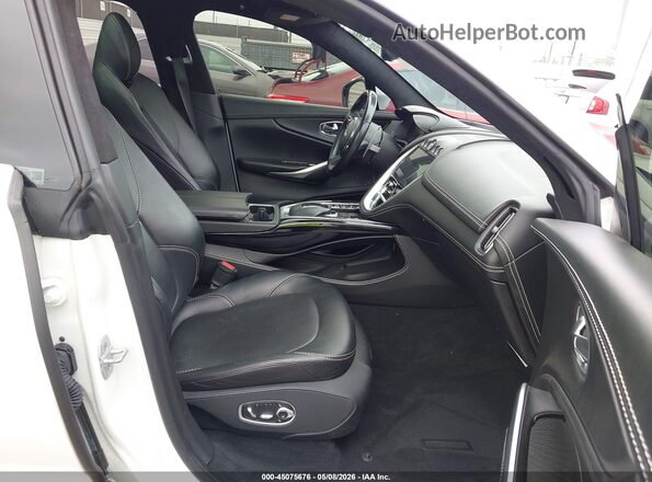 SCFVUJAW5MTV03886 2021 ASTON MARTIN DBX Белый Вид салона спереди