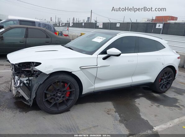 SCFVUJAW5MTV03886 2021 ASTON MARTIN DBX Белый 