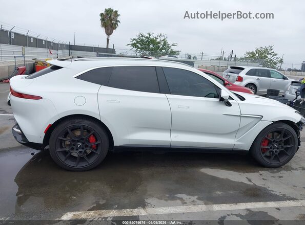 SCFVUJAW5MTV03886 2021 ASTON MARTIN DBX Белый Панорамный вид салона 360°