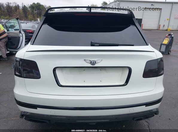 SJAAC2ZV4JC020050 2018 BENTLEY BENTAYGA White 