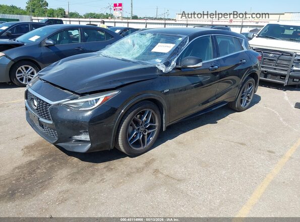 SJKCH5CP3JA003575 2018 INFINITI QX30 Black Front left