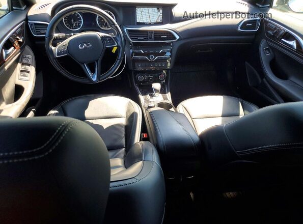 SJKCH5CP7HA026366 2017 INFINITI QX30 White Dashboard view