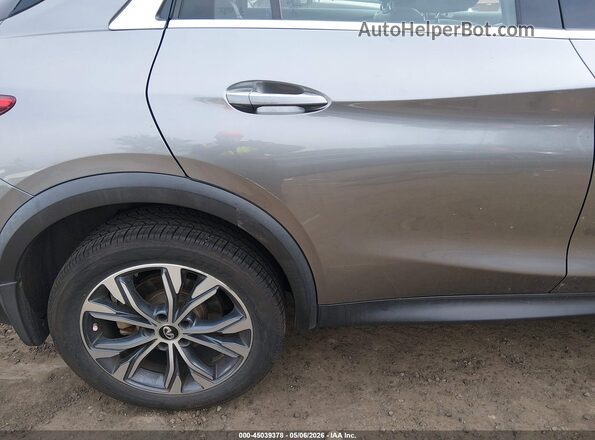 SJKCH5CR5HA024763 2017 INFINITI QX30 Gray Vista frontal