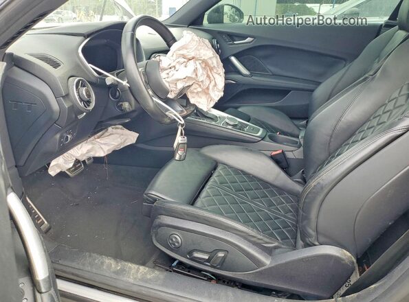 TRUC5AFV3G1001676 2016 AUDI TT Black Vista interior delantera