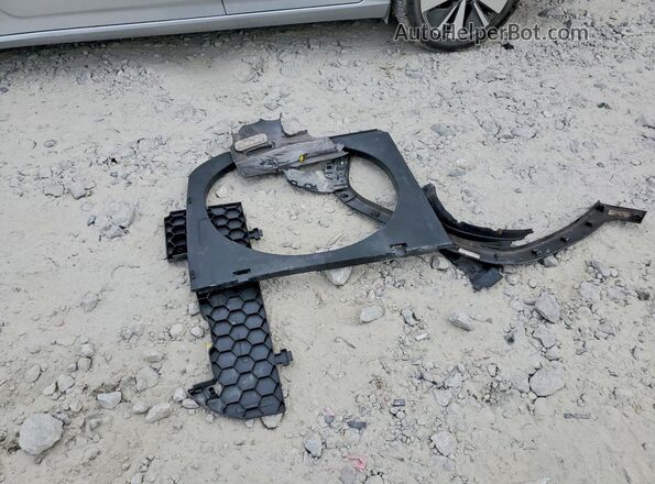 TRUC5AFV3G1001676 2016 AUDI TT Black Vista del compartimento del motor