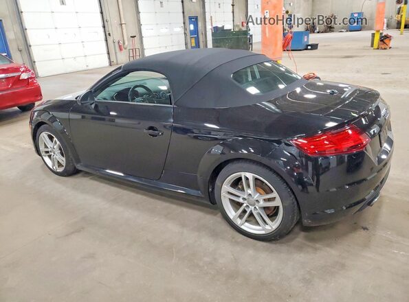 TRUT5CFV7H1010670 2017 AUDI TT Black 