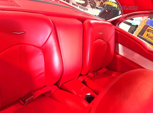 VC57J139026 1957 CHEVROLET BEL Красный 