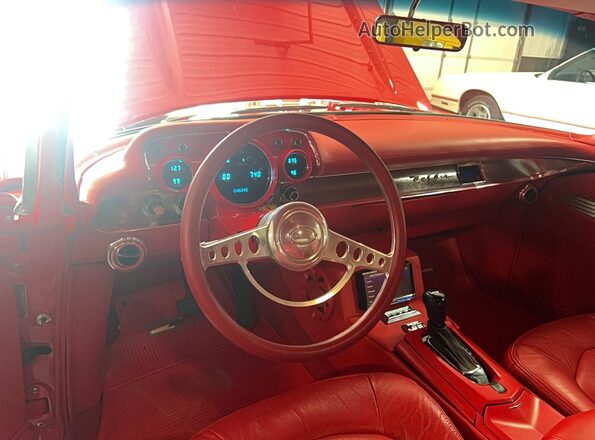 VC57J139026 1957 CHEVROLET BEL Красный 